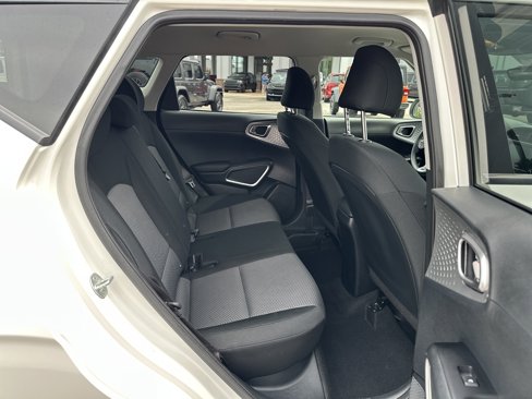 Used 2023 Kia Soul LX w/ LX Technology Package image 15