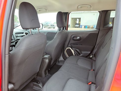 Used 2017 Jeep Renegade Sport w/ Power & Air Group image 9