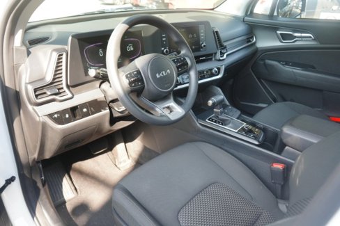 Used 2024 Kia Sportage LX image 29