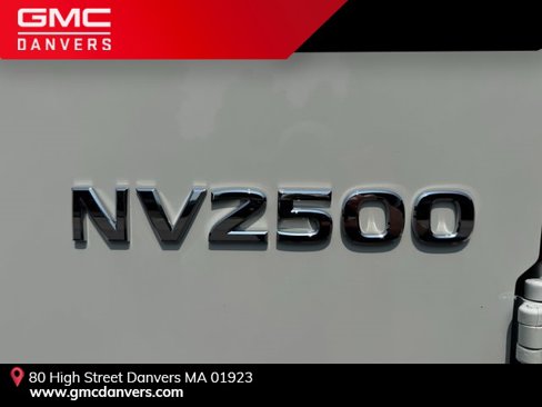 Used 2021 Nissan NV 2500 SV image 11