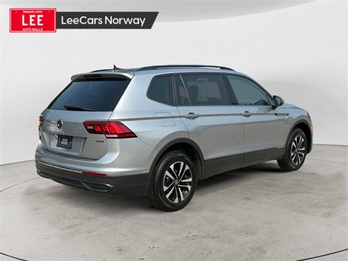 Used 2022 Volkswagen Tiguan S image 5