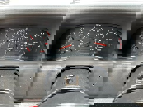 Used 1999 Ford F550 2WD Regular Cab Super Duty image 17