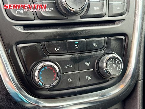 Used 2014 Buick Encore FWD image 17