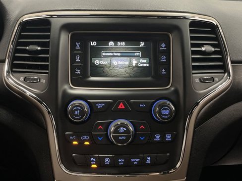 Certified 2017 Jeep Grand Cherokee Laredo w/ Quick Order Package 23E image 7