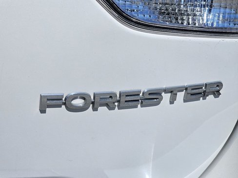 Certified 2022 Subaru Forester Premium image 13