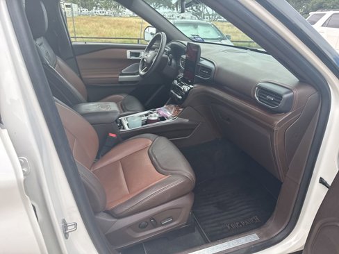 Used 2022 Ford Explorer King Ranch image 13