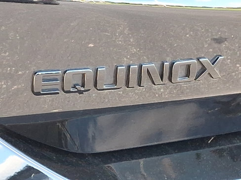 Used 2023 Chevrolet Equinox RS w/ RS Leather Package image 31