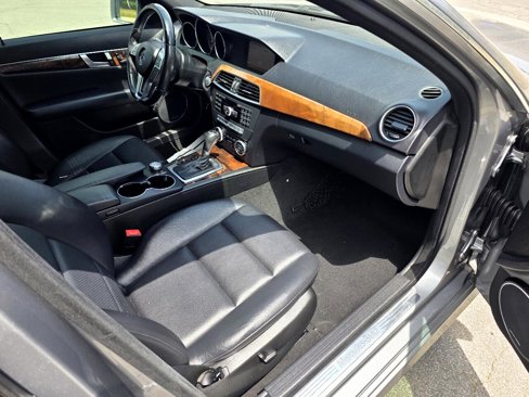 Used 2012 Mercedes-Benz C 250 Sport image 7