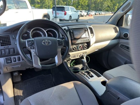 Used 2014 Toyota Tacoma PreRunner image 38