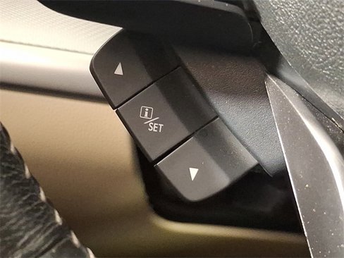Used 2019 Subaru Outback 2.5i Premium image 23