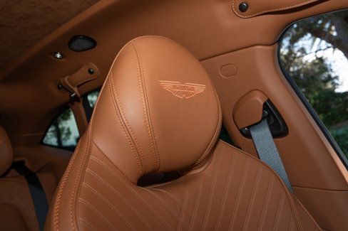 Used 2025 Aston Martin DBX 707 image 22