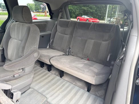 Used 2007 Toyota Sienna CE image 15