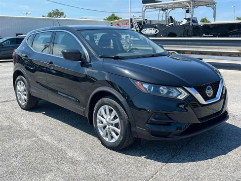 Used 2021 Nissan Rogue Sport S image 7