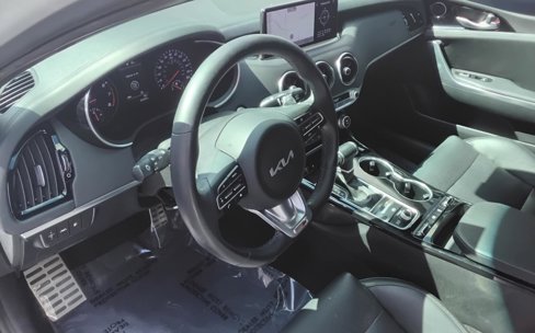 Used 2022 Kia Stinger GT-Line image 17