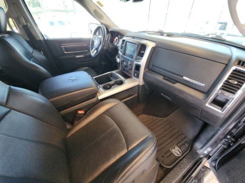 Used 2018 RAM 1500 Laramie w/ Convenience Group image 30