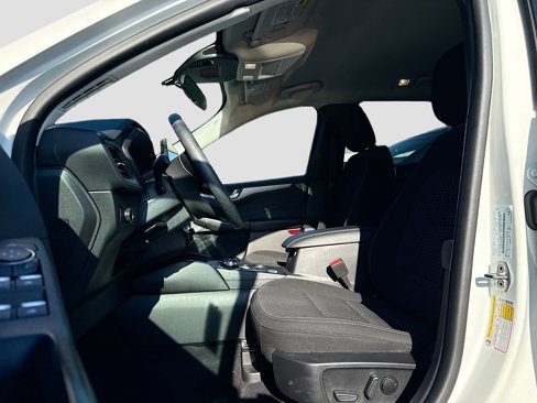 Used 2023 Ford Escape Active w/ Tech Pack #2 image 12