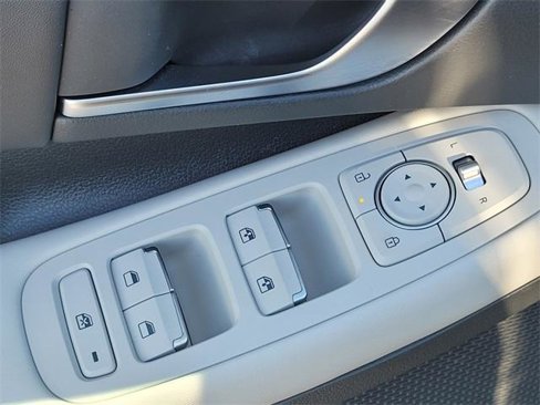 Used 2024 Hyundai Sonata SEL image 16
