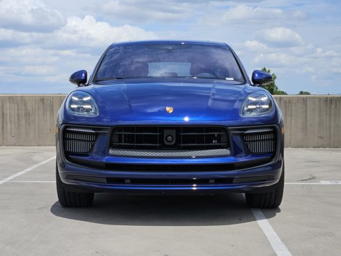 Certified 2025 Porsche Macan S image 11