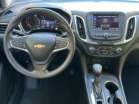 Used 2023 Chevrolet Equinox LT image 16