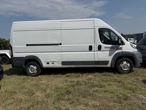 Used 2014 RAM ProMaster 2500 w/ Interior Convenience Group image 2