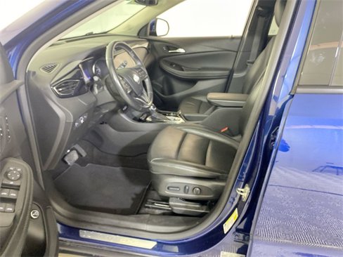 Used 2023 Buick Encore GX Essence image 24