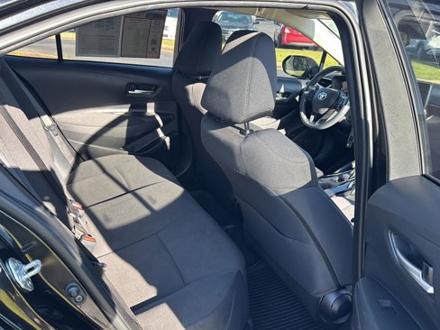Used 2020 Toyota Corolla LE image 11