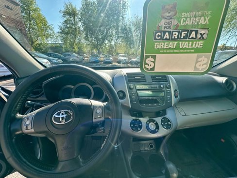 Used 2007 Toyota RAV4 Limited image 12