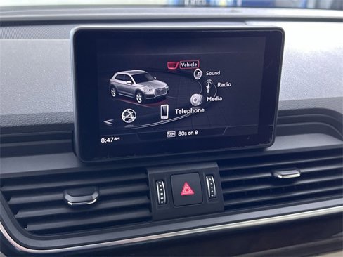 Used 2019 Audi Q5 2.0T Premium w/ Convenience Package image 24