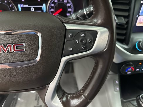 Used 2019 GMC Acadia SLT image 17
