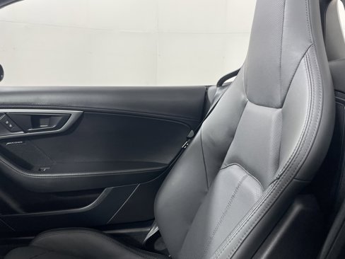 Used 2024 Jaguar F-TYPE R-Dynamic image 13