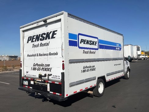 Used 2022 Ford E-350 and Econoline 350 Super Duty image 12