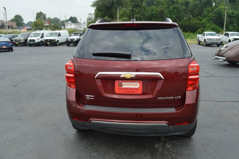 Used 2016 Chevrolet Equinox LTZ w/ Enhanced Convenience Package image 4