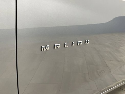 Used 2024 Chevrolet Malibu LT image 32