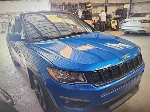 Used 2019 Jeep Compass Altitude image 3
