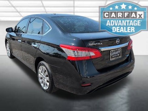 Used 2014 Nissan Sentra SV image 2