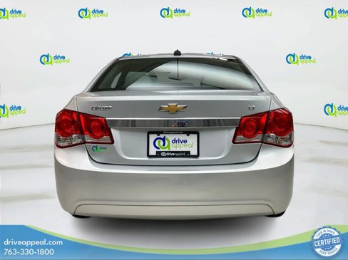 Used 2015 Chevrolet Cruze LT image 6