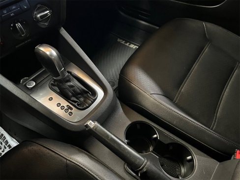 Used 2014 Volkswagen Jetta SE image 29
