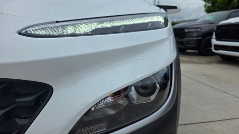Used 2023 Hyundai Kona SEL image 10