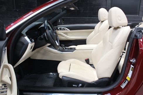 Used 2023 BMW 430i Convertible image 33