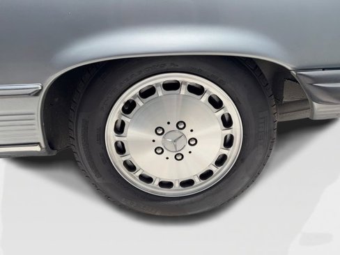 Used 1989 Mercedes-Benz 560 SL image 10