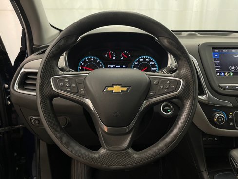 Used 2022 Chevrolet Equinox LS image 12