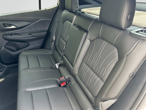 New 2025 Buick Envista Avenir image 10