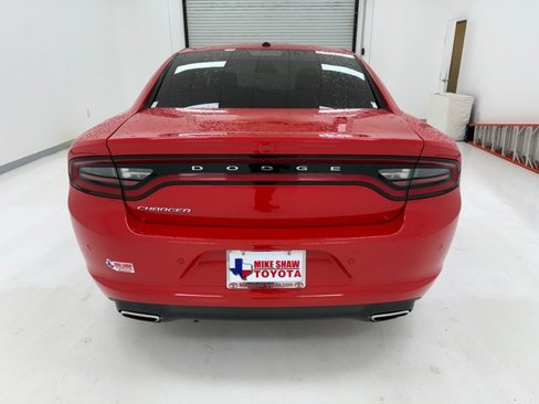 Used 2020 Dodge Charger SXT w/ Leather Interior Group image 39