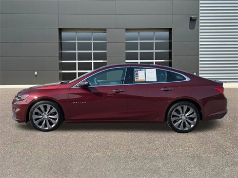 Used 2016 Chevrolet Malibu Premier w/ Driver Confidence Package II image 6