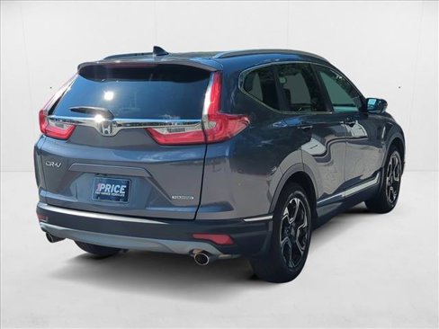 Used 2018 Honda CR-V Touring image 4