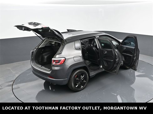 Used 2018 Jeep Compass Altitude w/ Popular Equipment Group image 30