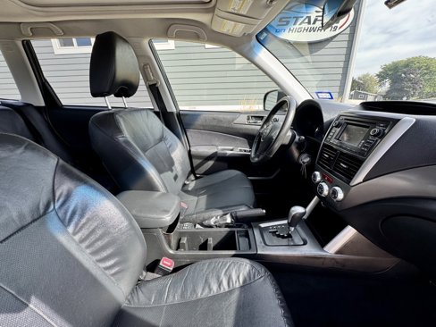 Used 2012 Subaru Forester 2.5X Limited image 19