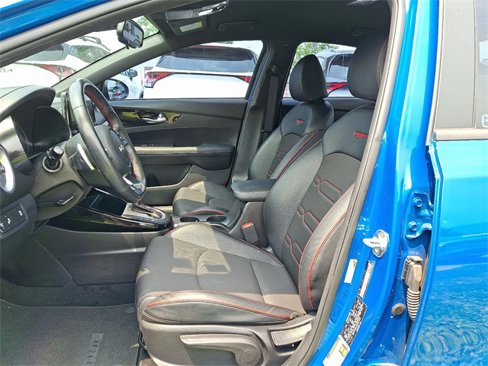 Used 2022 Kia Forte GT image 11