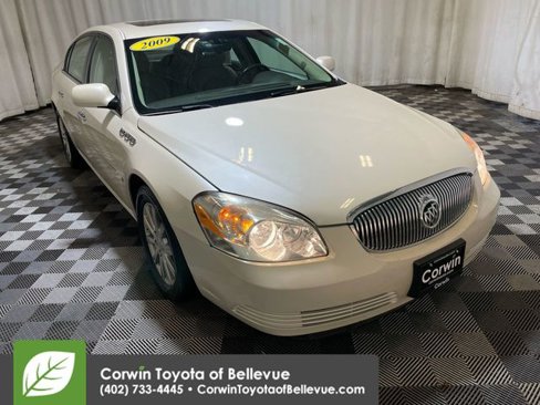 Used 2009 Buick Lucerne CXL image 2