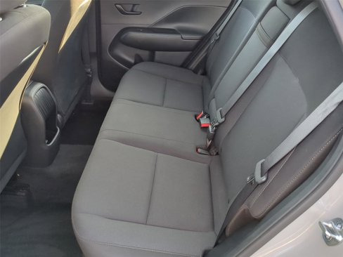 Used 2024 Hyundai Kona SE image 14